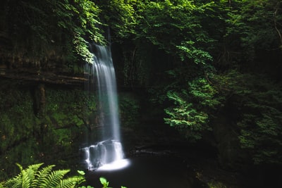 瀑布风景
